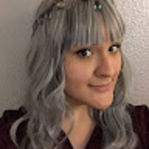 Meet your Posher, Liz